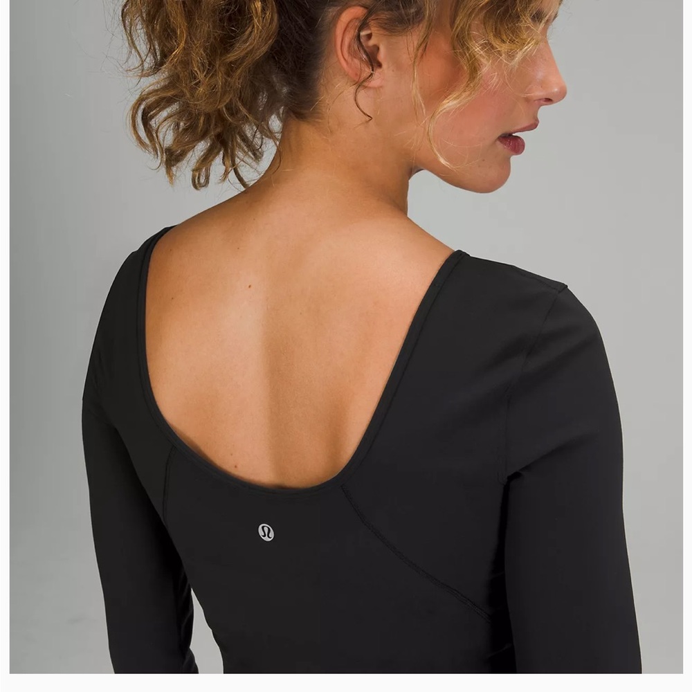 lululemon athletica Black Long-Sleeve Scoop Back Top